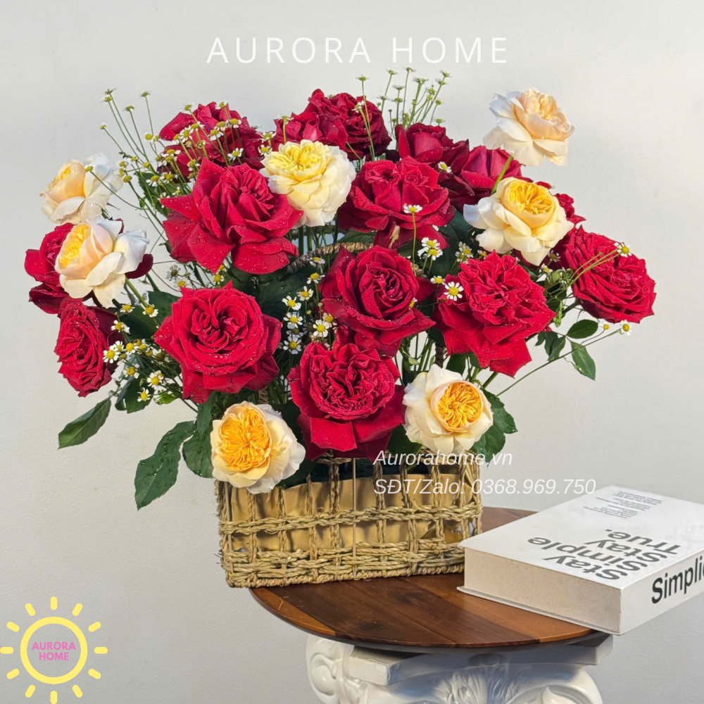 Giỏ hoa tươi tone Sunshine & Red Roses