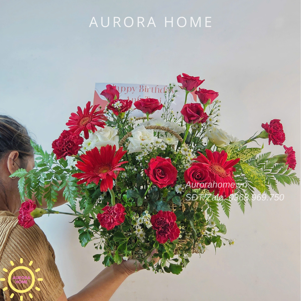 Giỏ hoa tươi tone đỏ xinh yêu 01