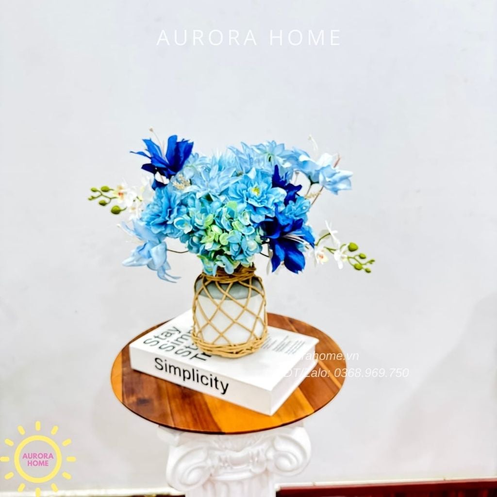 Bình hoa lụa để bàn tông xanh Sarang Sarang