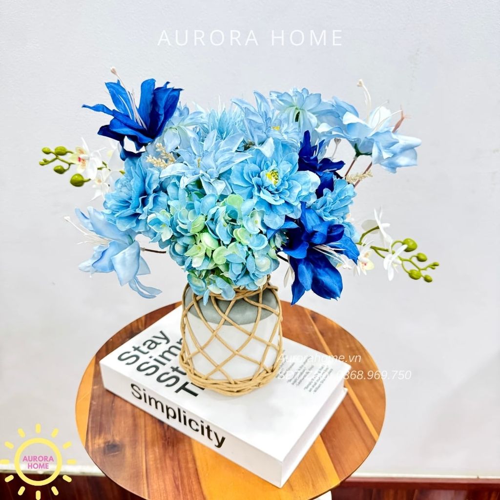 Bình hoa lụa để bàn tông xanh Sarang Sarang