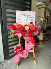 Kệ hoa giả cao cấp Red in Fate