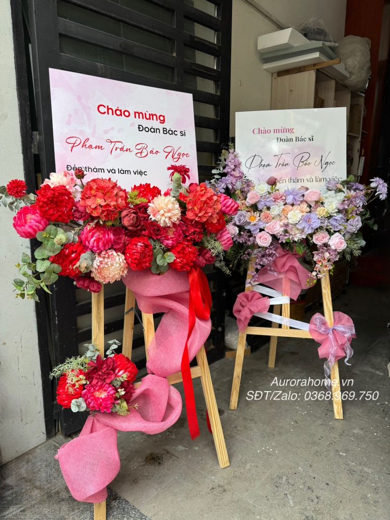 Kệ hoa giả cao cấp Red in Fate