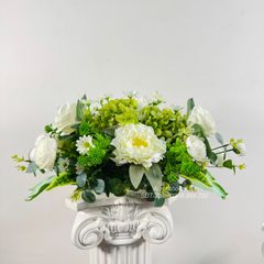 Lẳng hoa giả để bàn tông xanh lá xinh xắn