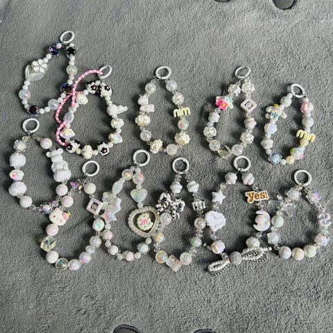  Dây đeo DTC07 điện thoại  Charm Siêu Chất 