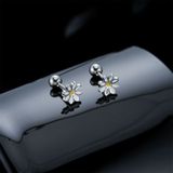  Bông Tai Đinh Hoa Mini TB0439 – Xinh Xắn, Nhẹ Tai, Đeo Lẻ Cực Yêu 