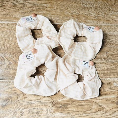  Cột tóc CT0017 Scrunchie hoa vải Hàn Quốc 