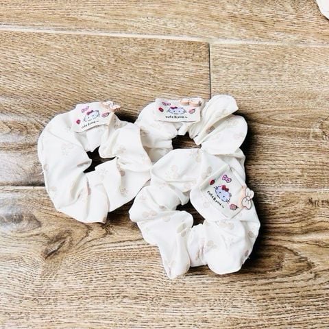  Cột tóc CT0017 Scrunchie hoa vải Hàn Quốc 