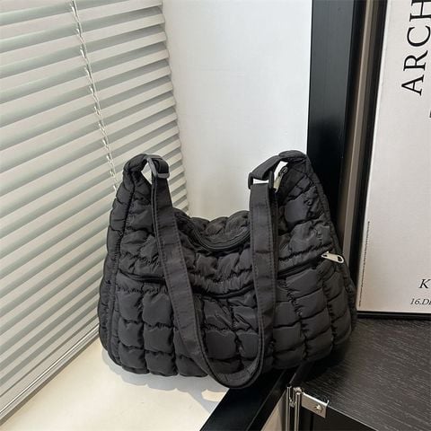  Túi xách XTT012 Chần Bông Dáng Vai – Mềm Mại, Sành Điệu & Rất Dễ Phối 