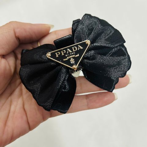  Kẹp Tóc Ruy Băng KTT0013 – Sang Trọng – Nữ Tính – Hai Màu Đỏ & Đen 