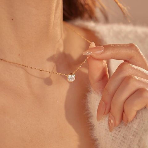  Dây chuyền DVC0039 Mặt Đá Tròn Kim Cương Lấp Lánh 