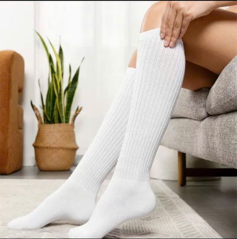  Vớ Dài 38cm VV029 – Tất Cao Cổ Style Hàn Quốc 