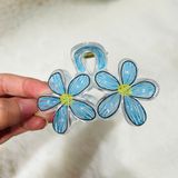  Kẹp tóc hoa nhựa KT0313 – Kẹp hoa trong suốt nhiều màu xinh xắn 