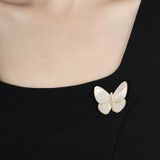  Cài áo ACA09 bướm trắng viền vàng – Thanh thoát tinh tế, sang trọng nhẹ nhàng ✨ 