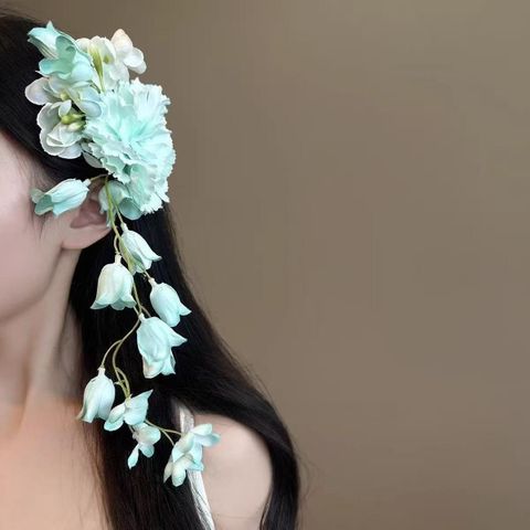  Kẹp tóc KTT0054 Hoa Cascad KTT0054 Hoa Rơi Pastel Hồng/Trắng/Xan 