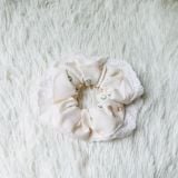  Cột tóc CT0017 Scrunchie hoa vải Hàn Quốc 