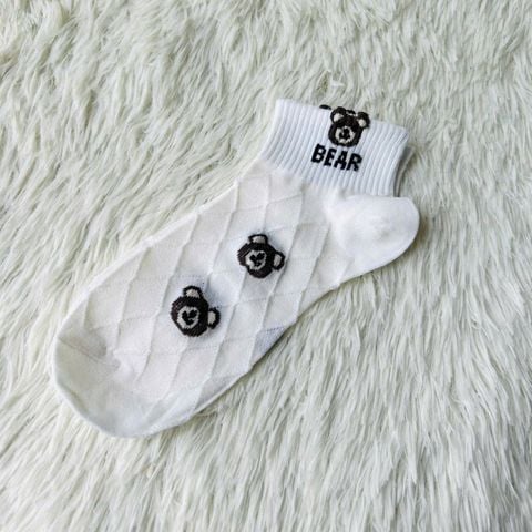  Vớ Trắng VV0028 - Trắng kem Cổ Ngắn Thêu Họa Tiết Hàn Quốc 