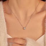  Dây chuyền DVC0039 Mặt Đá Tròn Kim Cương Lấp Lánh 