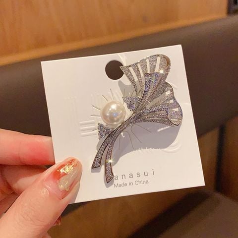  Cài áo ACA01 vintage ngọc trai – Sang chảnh, tinh tế, nâng tầm outfit ✨ 