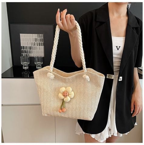  Túi xách XTT0013 Cói Hoa Đính – Thanh Lịch Nhẹ Nhàng, Phong Cách Tiểu Thư 
