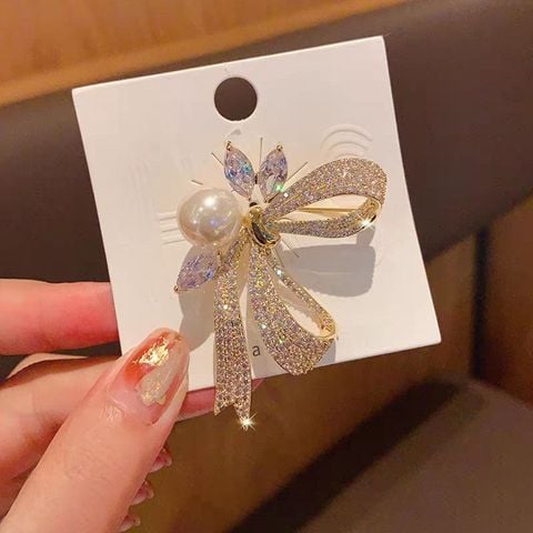  Cài áo ACA01 vintage ngọc trai – Sang chảnh, tinh tế, nâng tầm outfit ✨ 