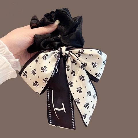  Cột tóc CO01 – Cột tóc ruy băng bản to họa tiết sang trọng 