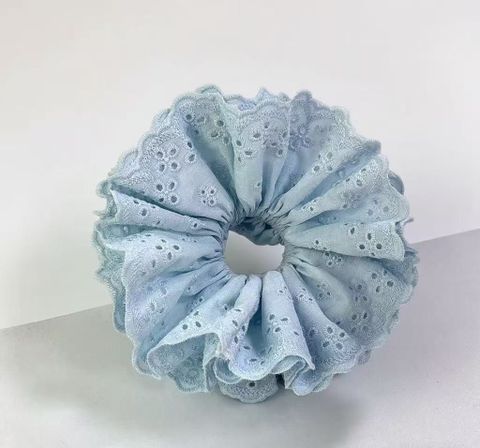  Cột Tóc CO0261 – Vải Ren Mềm Nhẹ, Giữ Tóc Chắc, Xinh Xắn Mỗi Ngày 