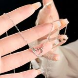  Dây Chuyền DC301 – Trái Tim Titan Thanh Lịch 