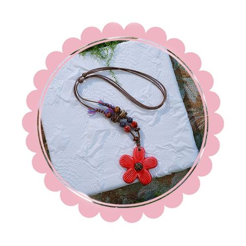  Dây chuyền DVC0017 – Hoa đỏ vintage nổi bậ 