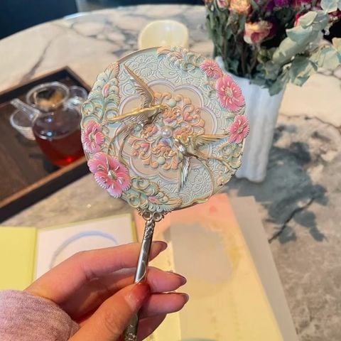  Gương MG023 - Gương cầm tay Hoạ tiết Hoàng Gia 