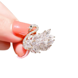 Cài áo ACA03 thiên nga pha lê – Lấp lánh sang trọng, điểm nhấn tinh tế ✨ 
