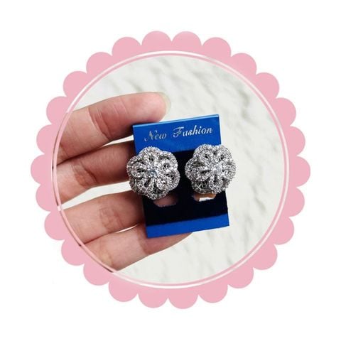  Bông tai hoa đính đá TB0453 – Lấp lánh sang trọng, nổi bật mọi ánh nhìn 