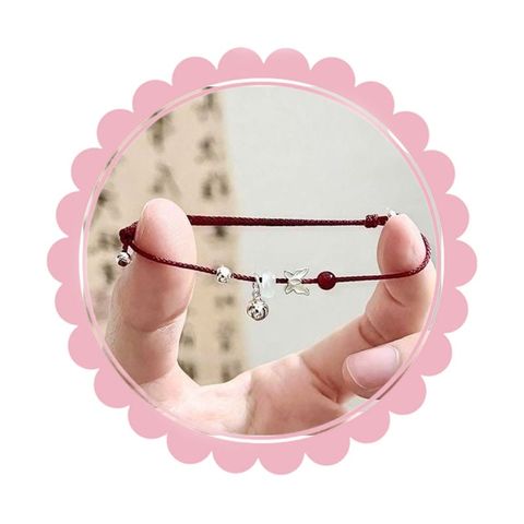  Vòng tay dây TVC01 – MÀU ĐỎ MAY MẮN – CHARM XINH XẮN 