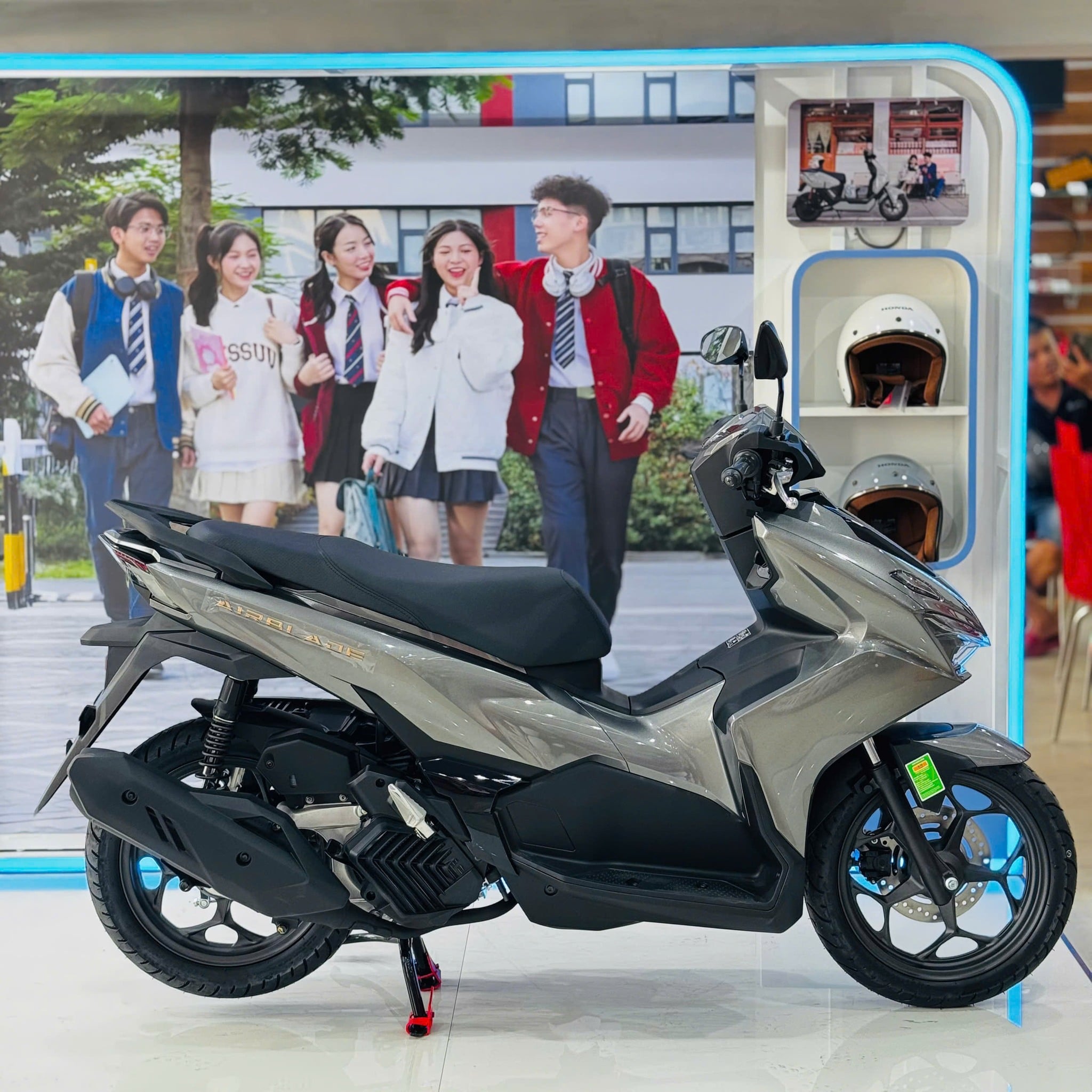 Air Blade 125/160 Xám Đen