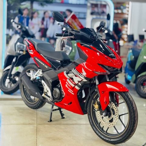 WINNER R ĐẤU TEM ĐỎ