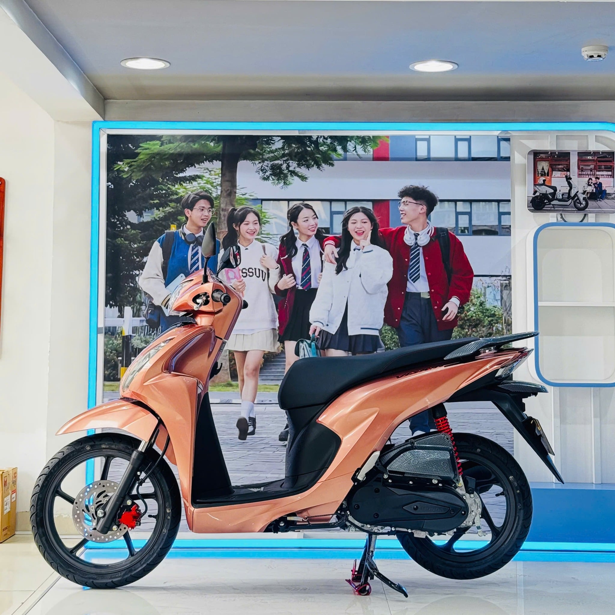 Vision Vàng Đồng