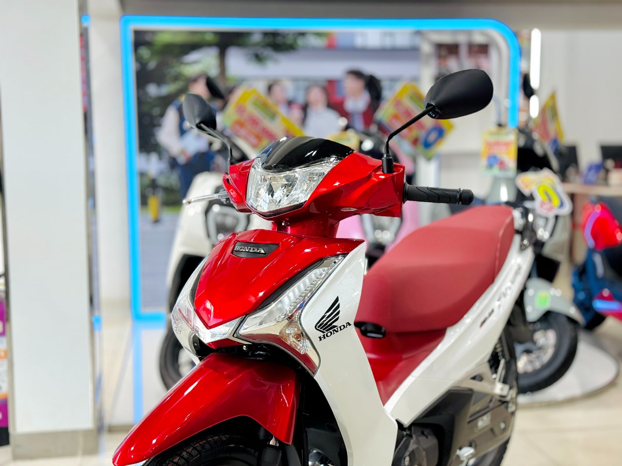 Future Trắng Đỏ