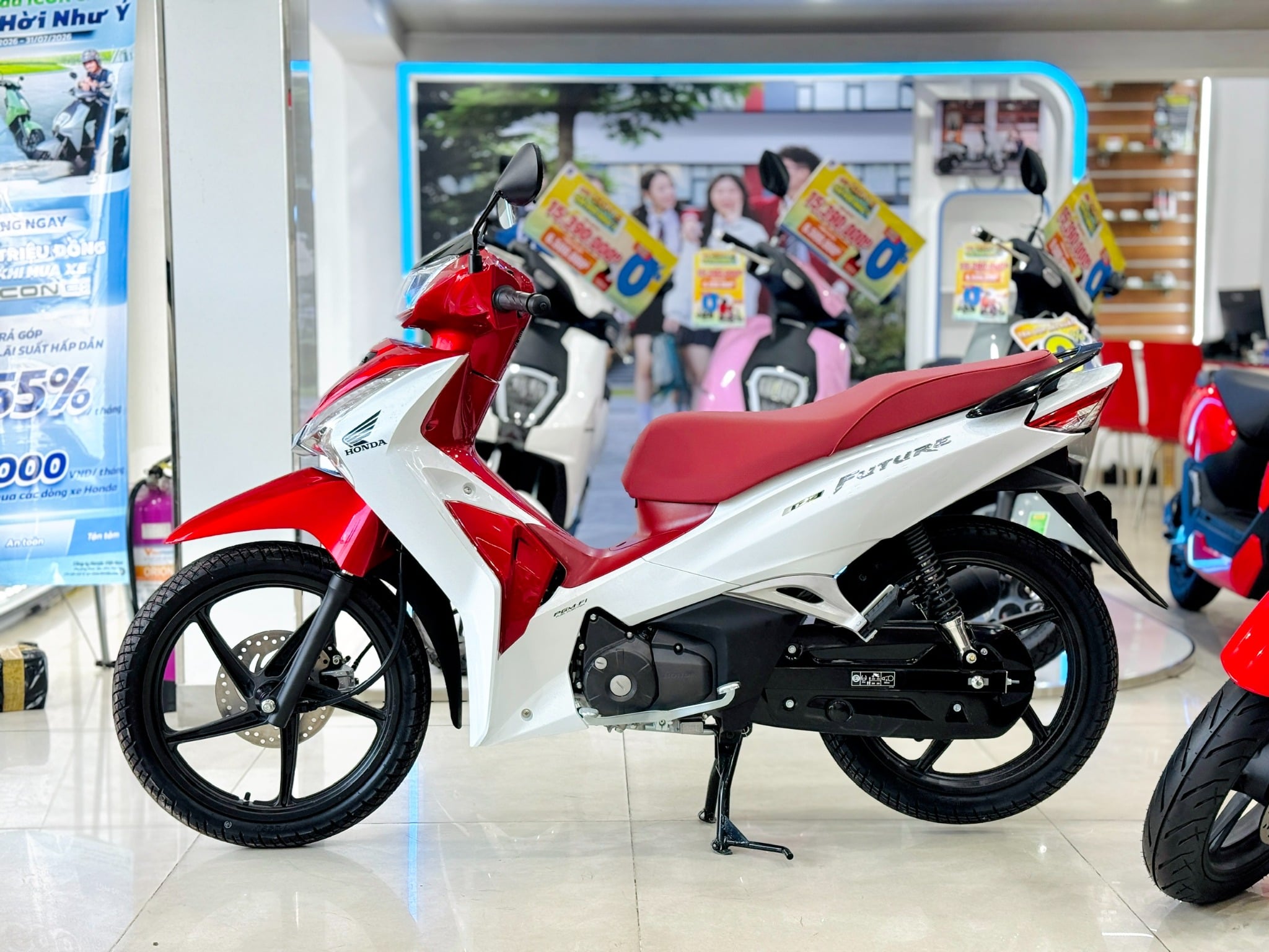 Future Trắng Đỏ