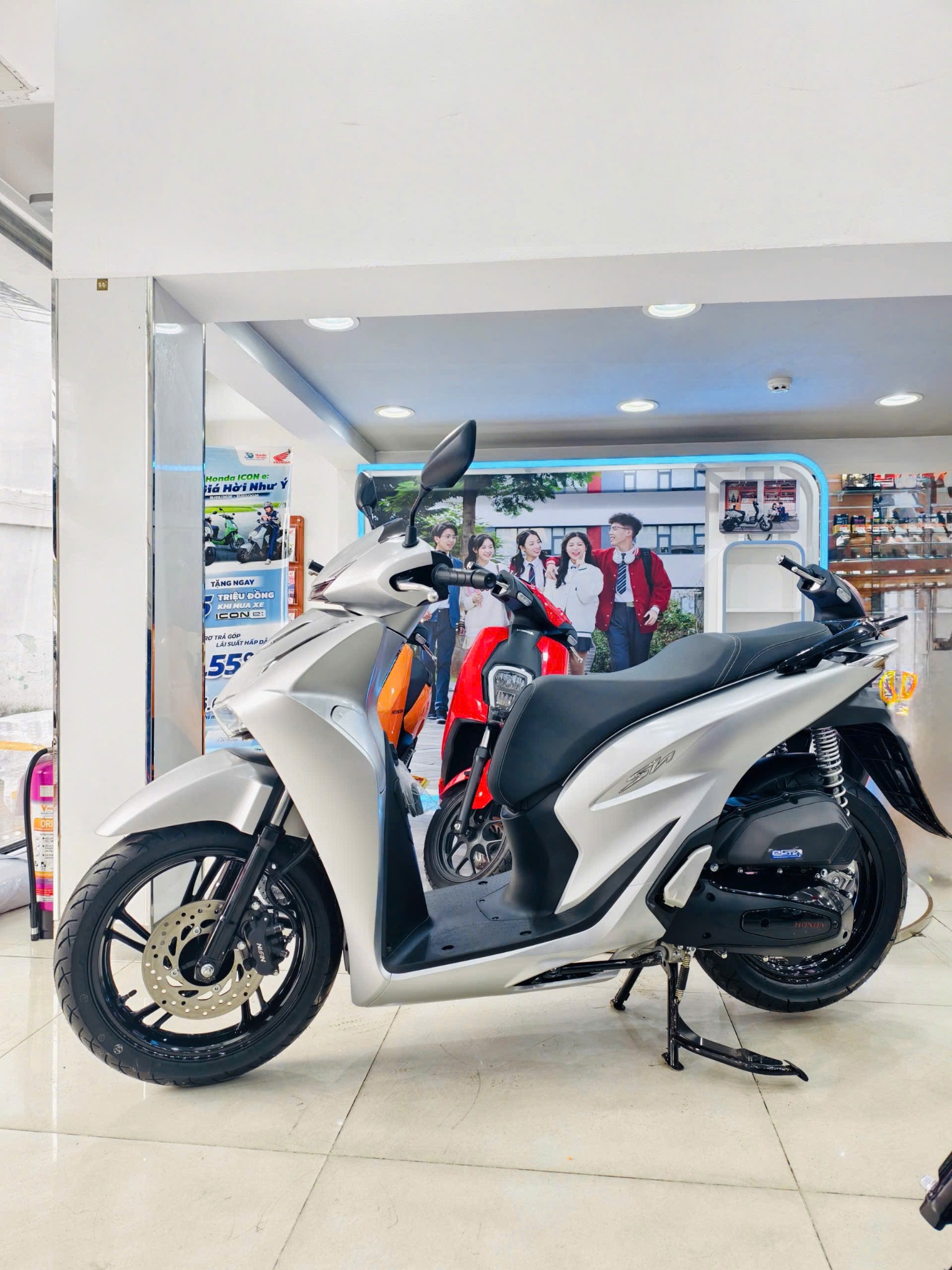 SH 125/160 BẠC NHÁM