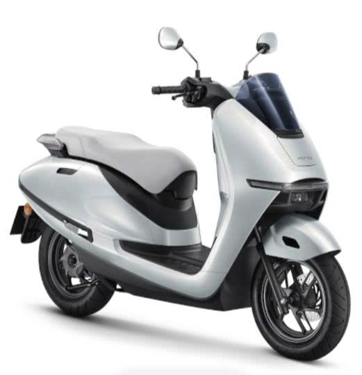 Honda UC3