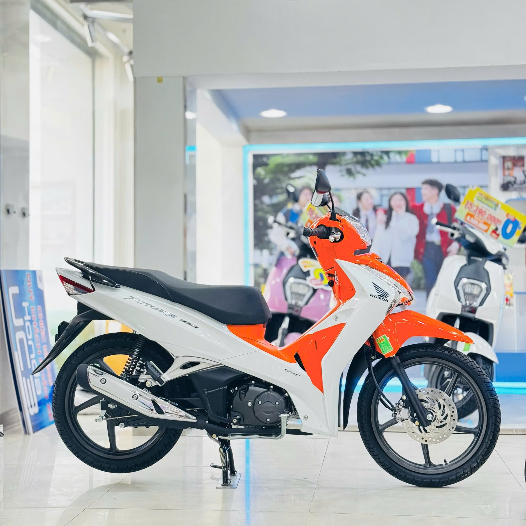 Future Trắng Cam