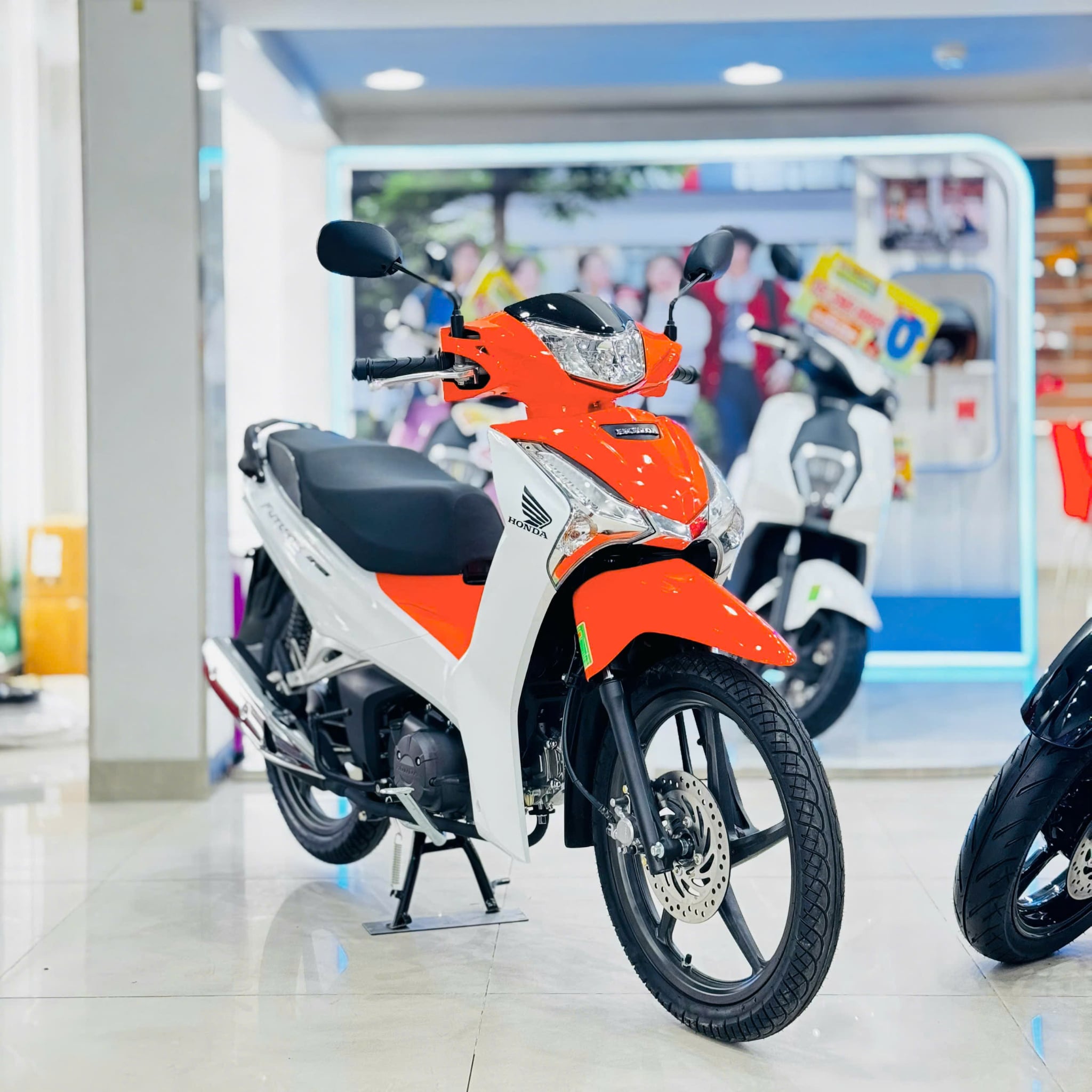 Future Trắng Cam