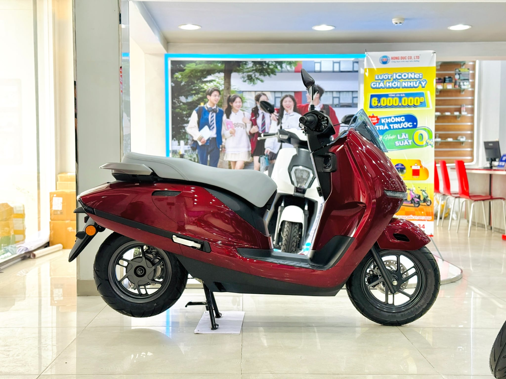 Honda UC3 Đỏ