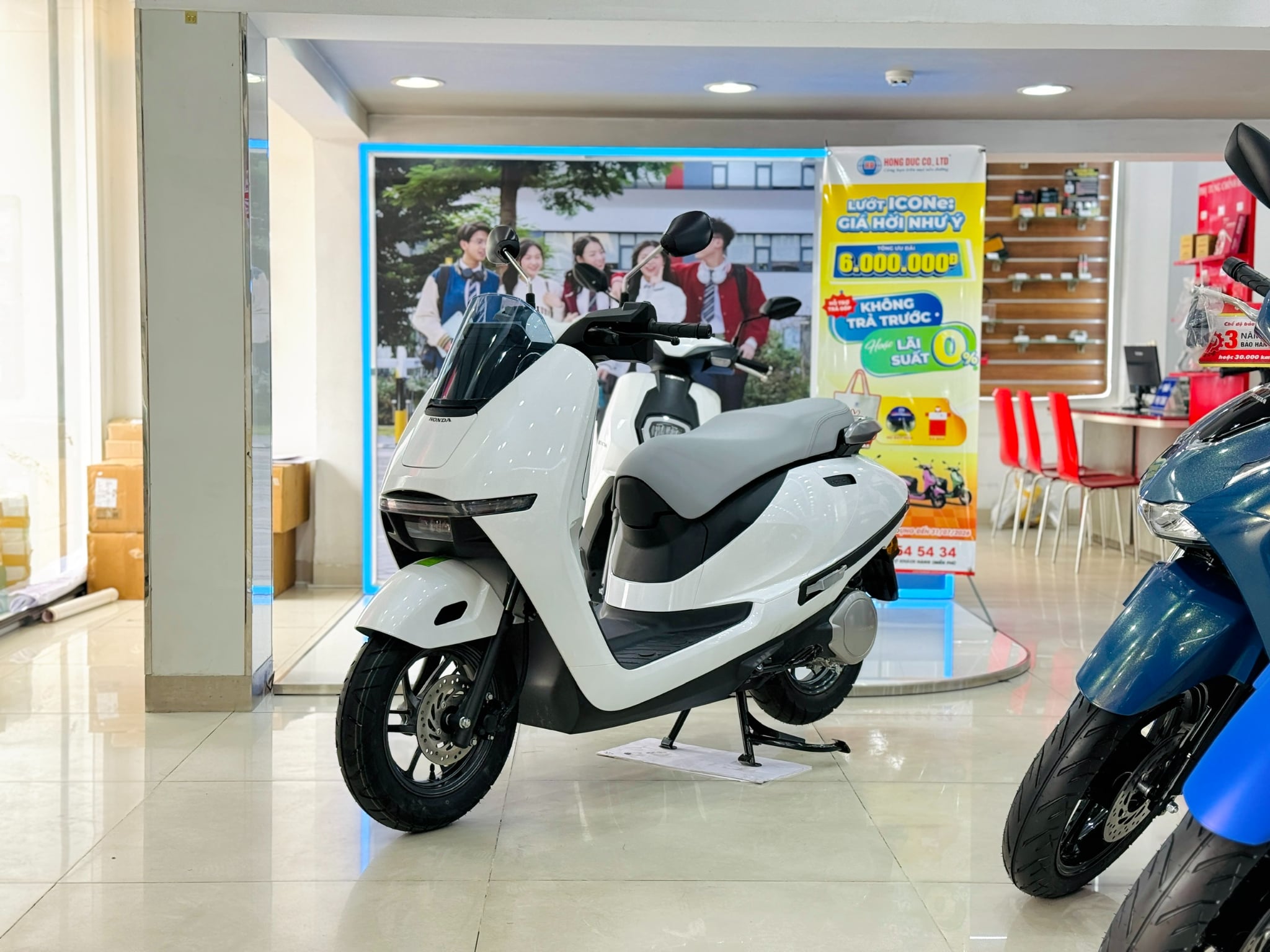 Honda UC3 Trắng