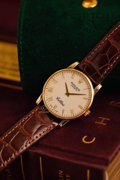  ROLEX CELLINI 5116 – 18K YELLOW GOLD 