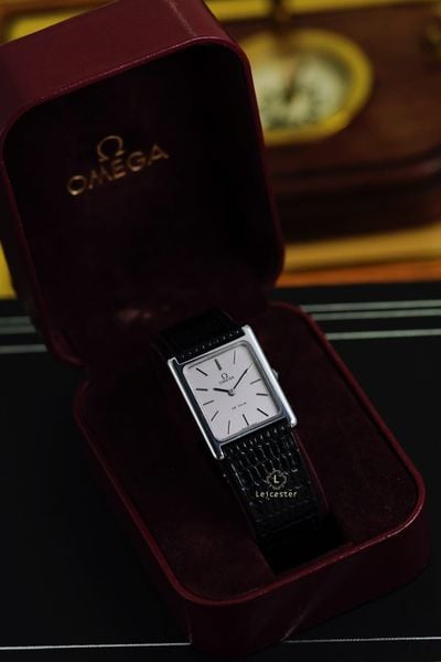  OMEGA Tank Ref 511.0404 