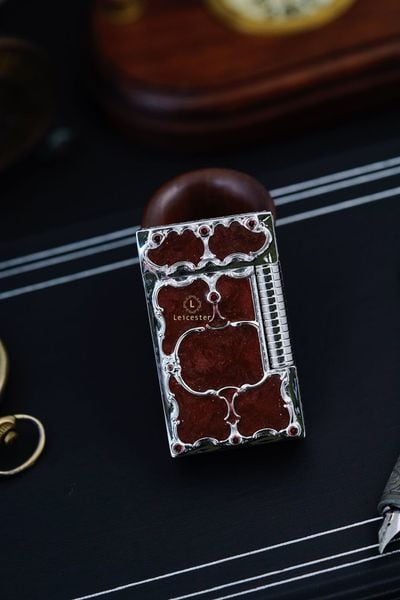  THE ROYAL CRIMSON S.T. DUPONT 