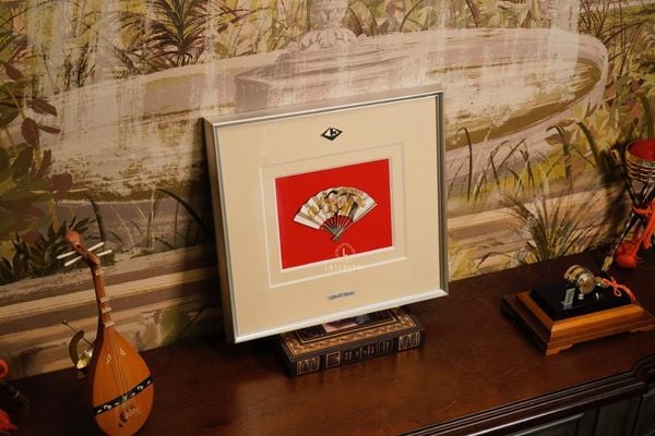  Nghệ thuật tranh bạc Quạt Sensu 