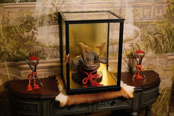  Samurai Kabuto by Lladró 