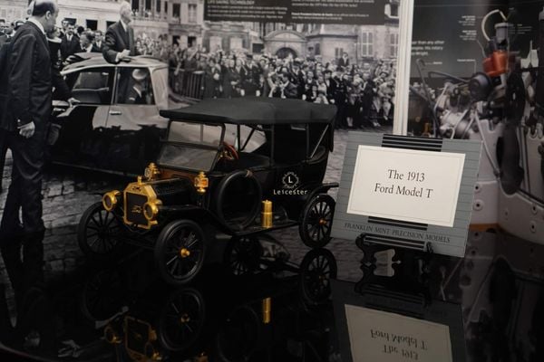  The 1913 Ford Model T 