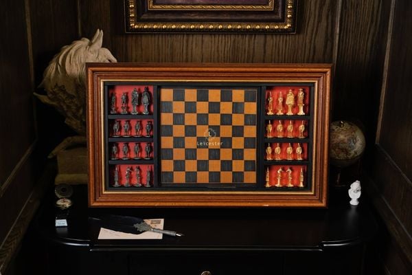  Bàn cờ treo tường - Historisches Schachspiel 1756 